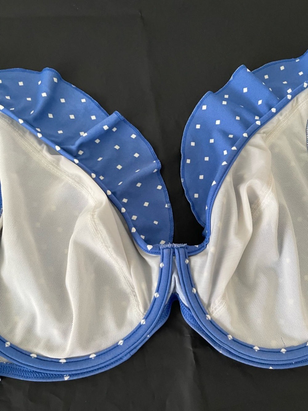 Freya Blue & White Diamond J-hook bikini top - 34H (USA) - NWOT - Picture 6 of 11